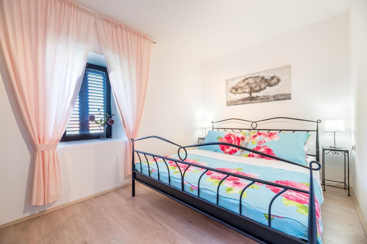 Ana Apartment Baska  Exterior photo